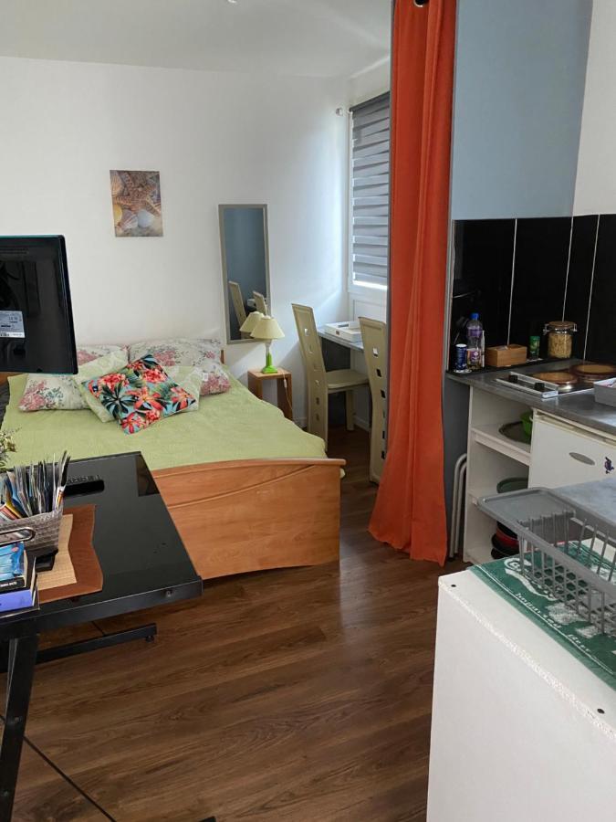 Petit Studio Fonctionnel Independant Σαιν-Μπριέκ Εξωτερικό φωτογραφία